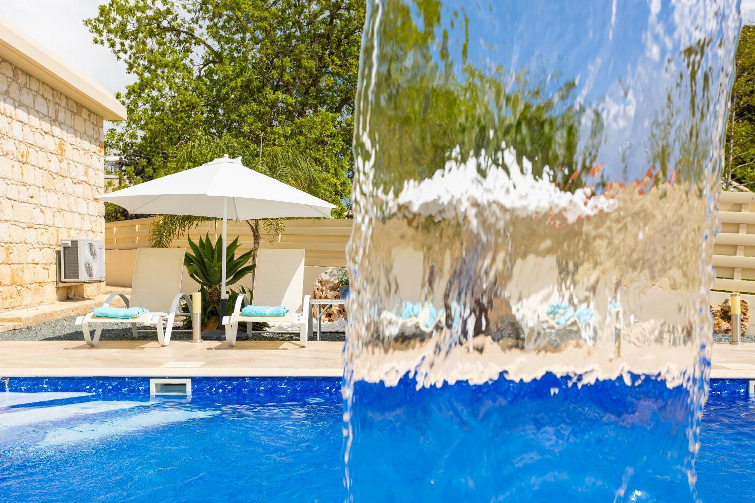 Elite Villa Dhrousha